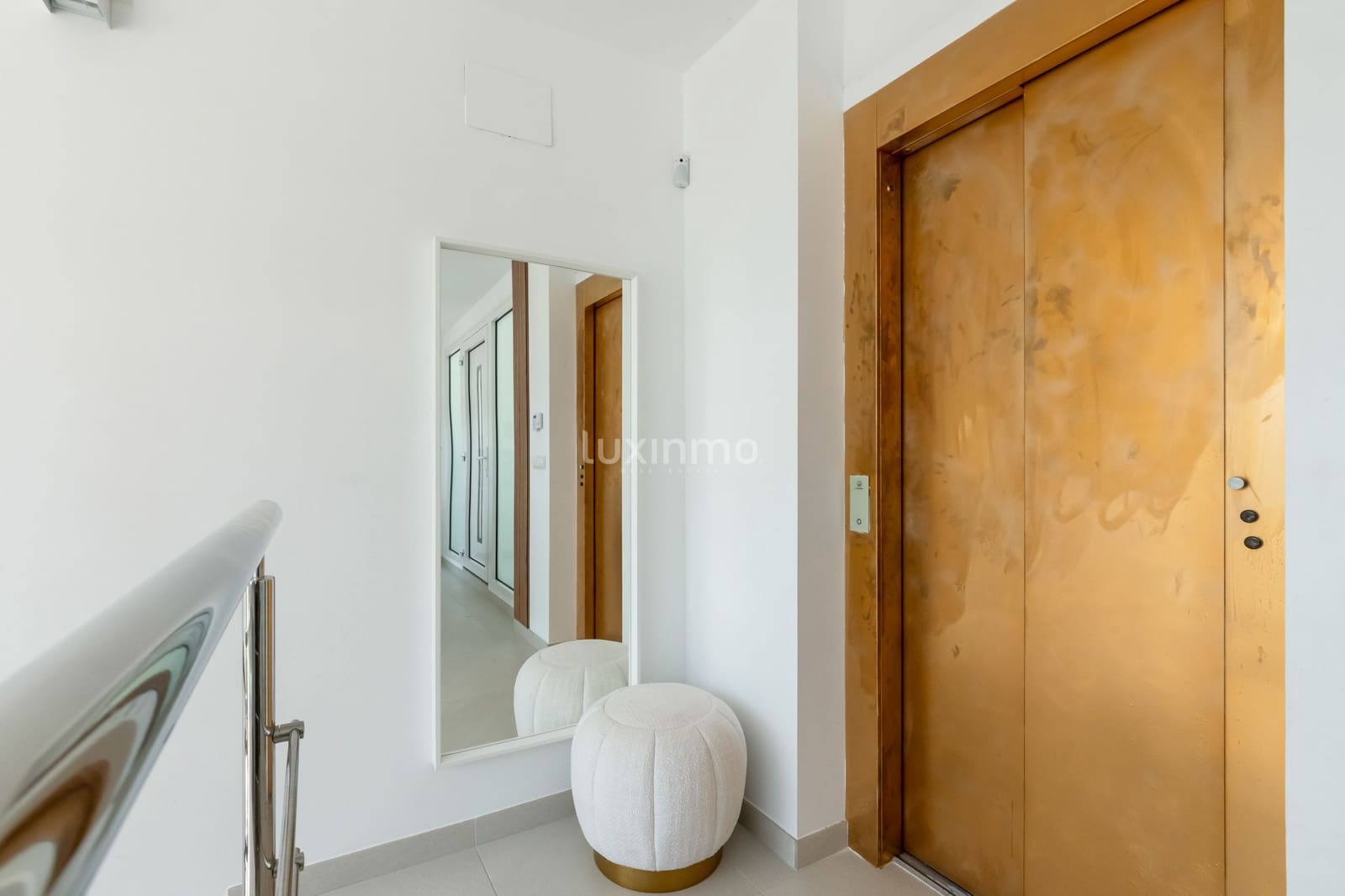 3 soveværelse Villa til leje i Altea med swimmingpool garage - € 3.500 (Ref: 9182018)