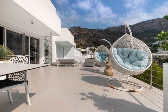3 camera da letto Villa da affittare in Altea con piscina garage - 3.500 € (Rif: 9182018)