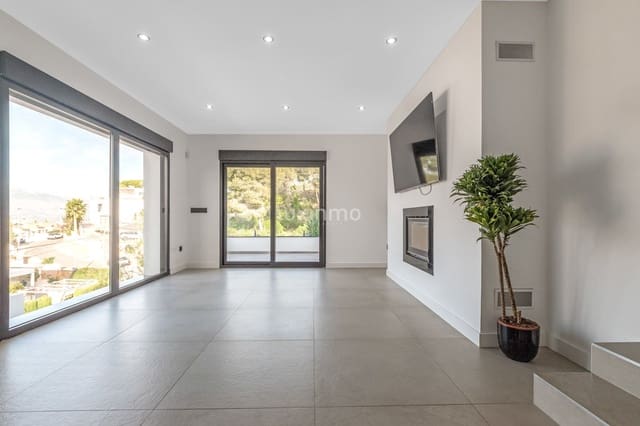 5 soverom Villa til salgs i Alfaz del Pi / L'Alfàs del Pi med svømmebasseng garasje - € 1 280 000 (Ref: 9190557)