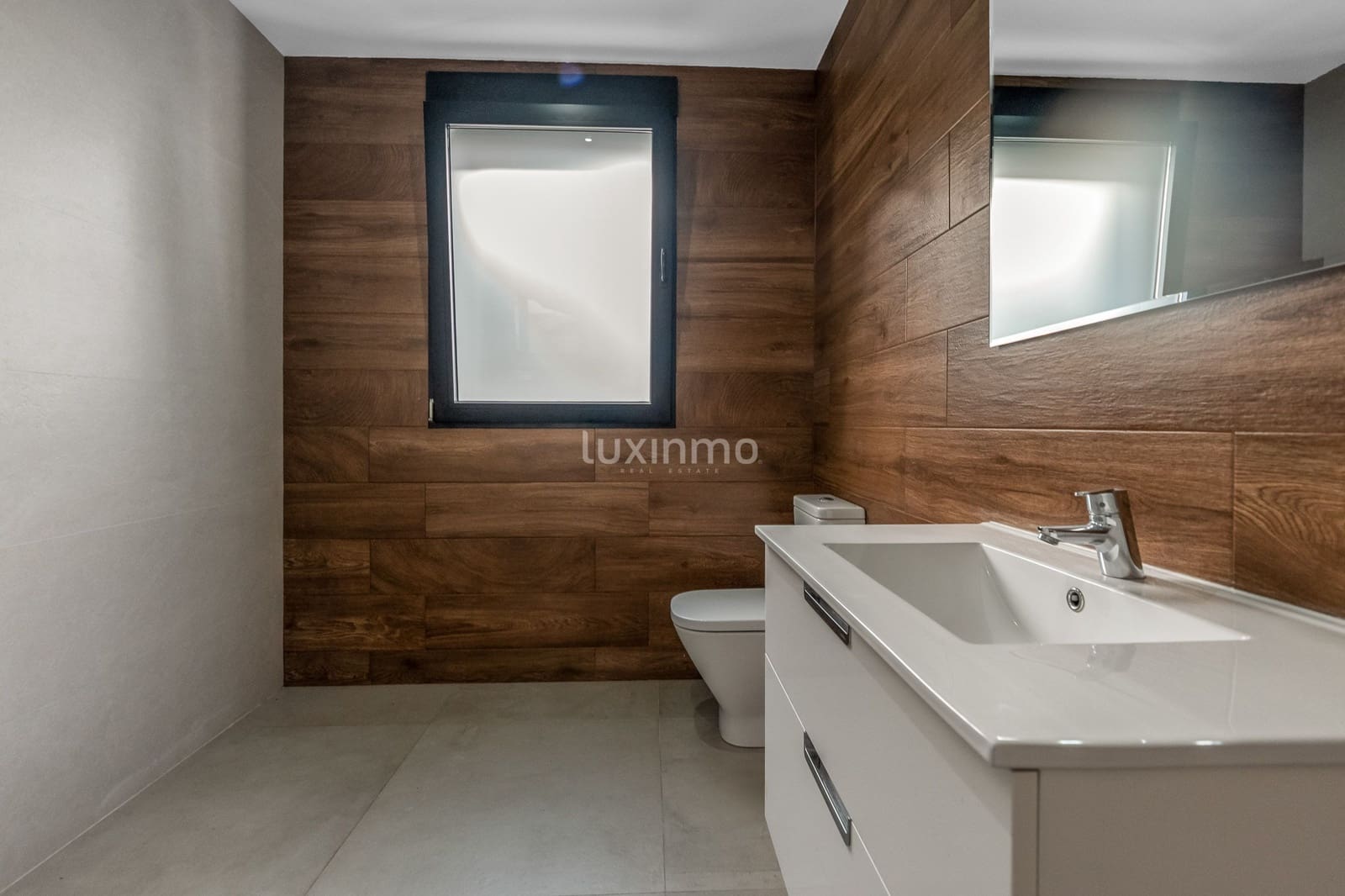 5 bedroom Villa for sale in Alfaz del Pi / L'Alfas del Pi with pool garage - € 1,280,000 (Ref: 9190557)