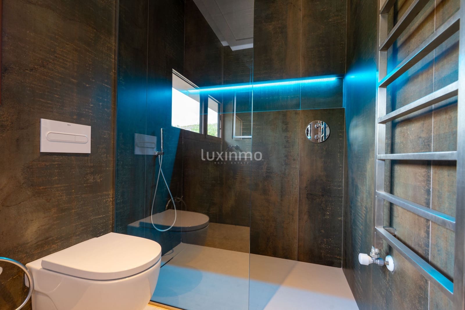 4 soverom Villa til salgs i Calpe / Calp med svømmebasseng garasje - € 1 370 000 (Ref: 9190693)