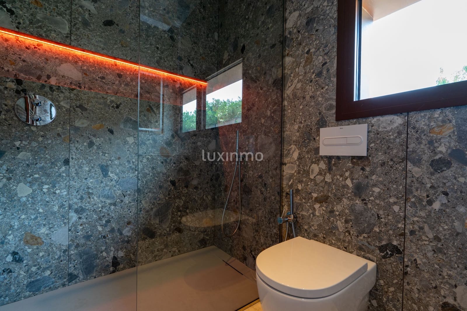 4 soverom Villa til salgs i Calpe / Calp med svømmebasseng garasje - € 1 370 000 (Ref: 9190693)