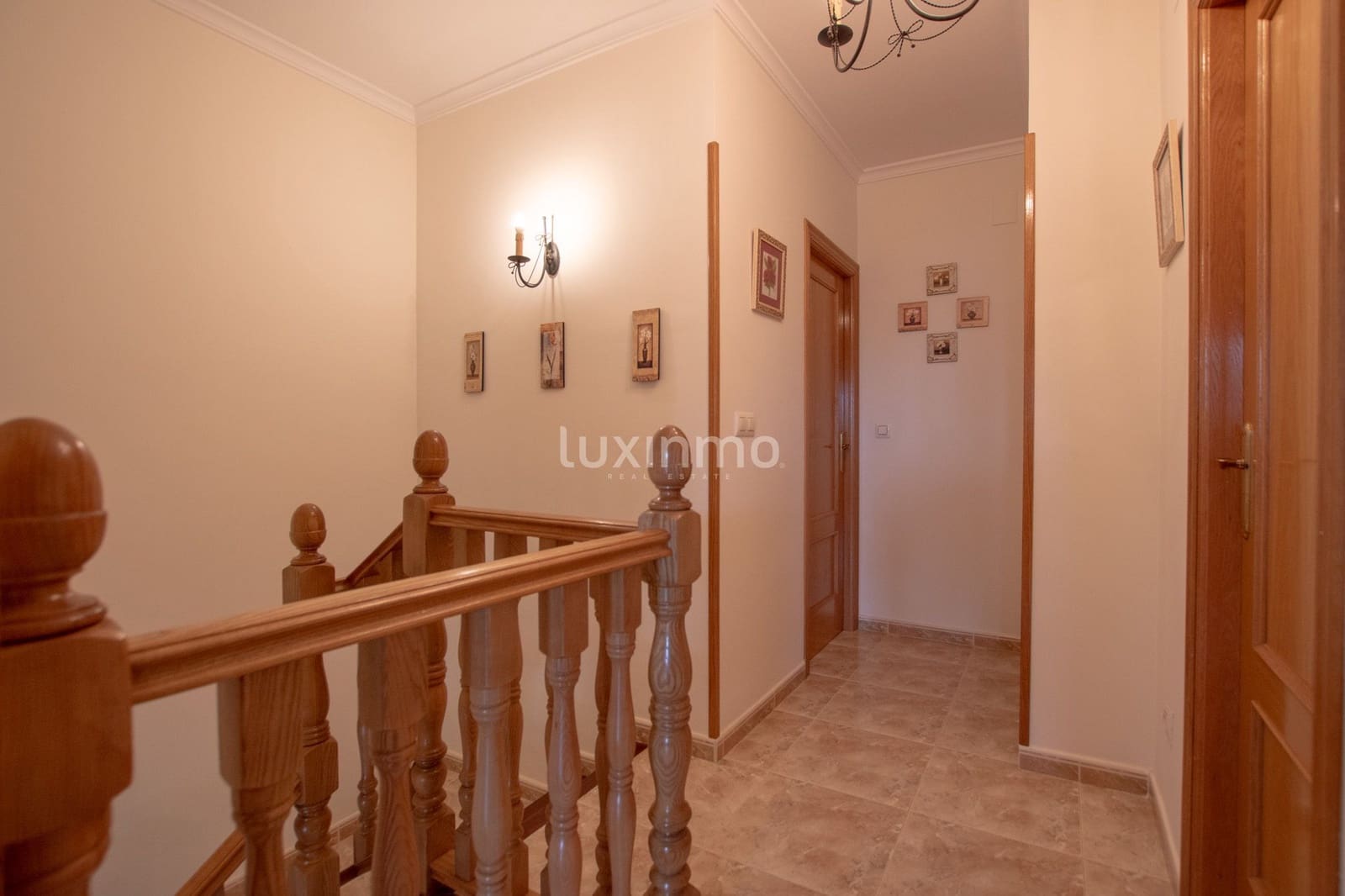 4 bedroom Villa for rent in Calpe / Calp with pool garage - € 1,900 (Ref: 9193304)