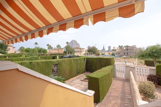 4 bedroom Villa for rent in Calpe / Calp with pool garage - € 1,900 (Ref: 9193304)