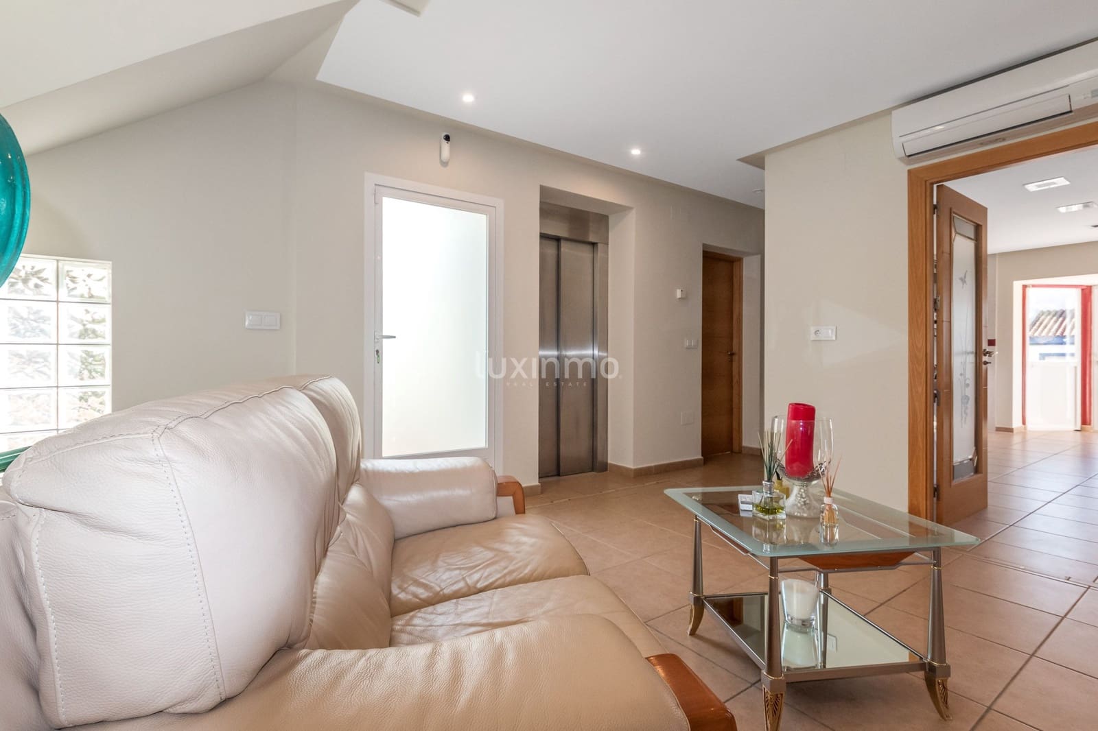 3 soveværelse Villa til leje i Altea med swimmingpool garage - € 5.000 (Ref: 9205244)