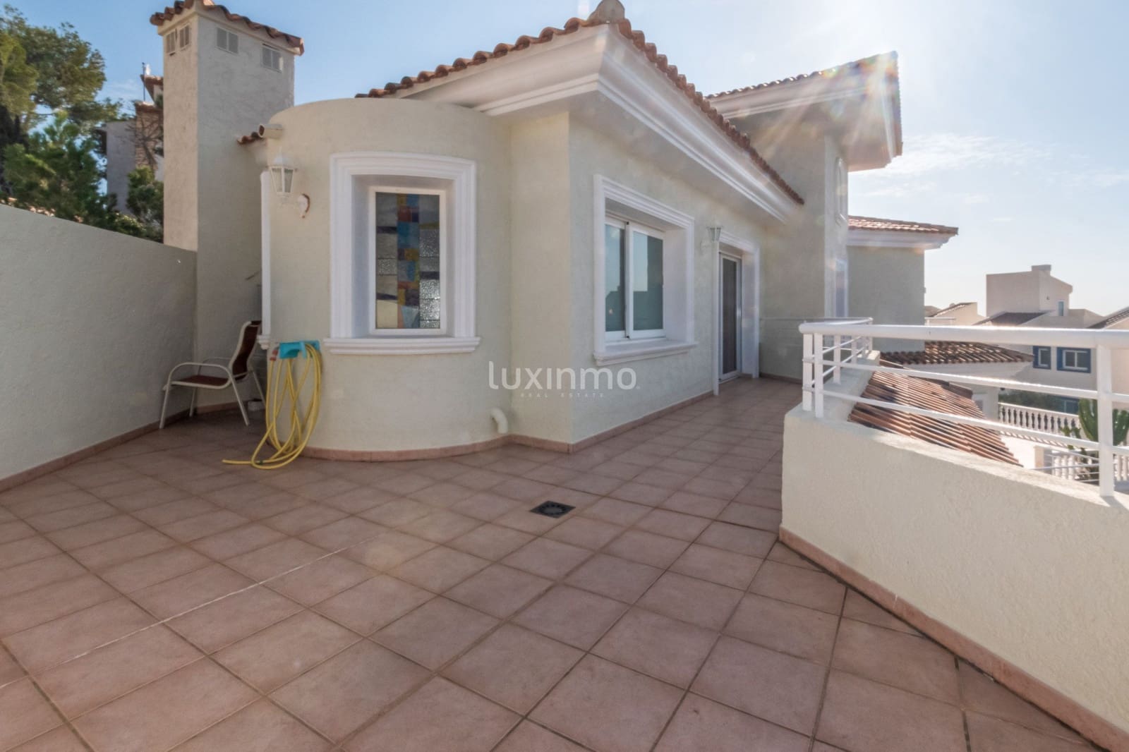 3 soveværelse Villa til leje i Altea med swimmingpool garage - € 5.000 (Ref: 9205244)
