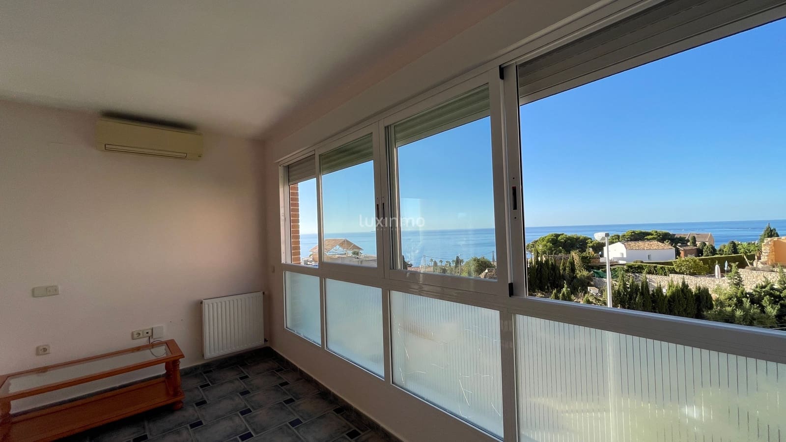 4 bedroom Apartment for rent in Calpe / Calp with pool garage - € 1,600 (Ref: 9210513)
