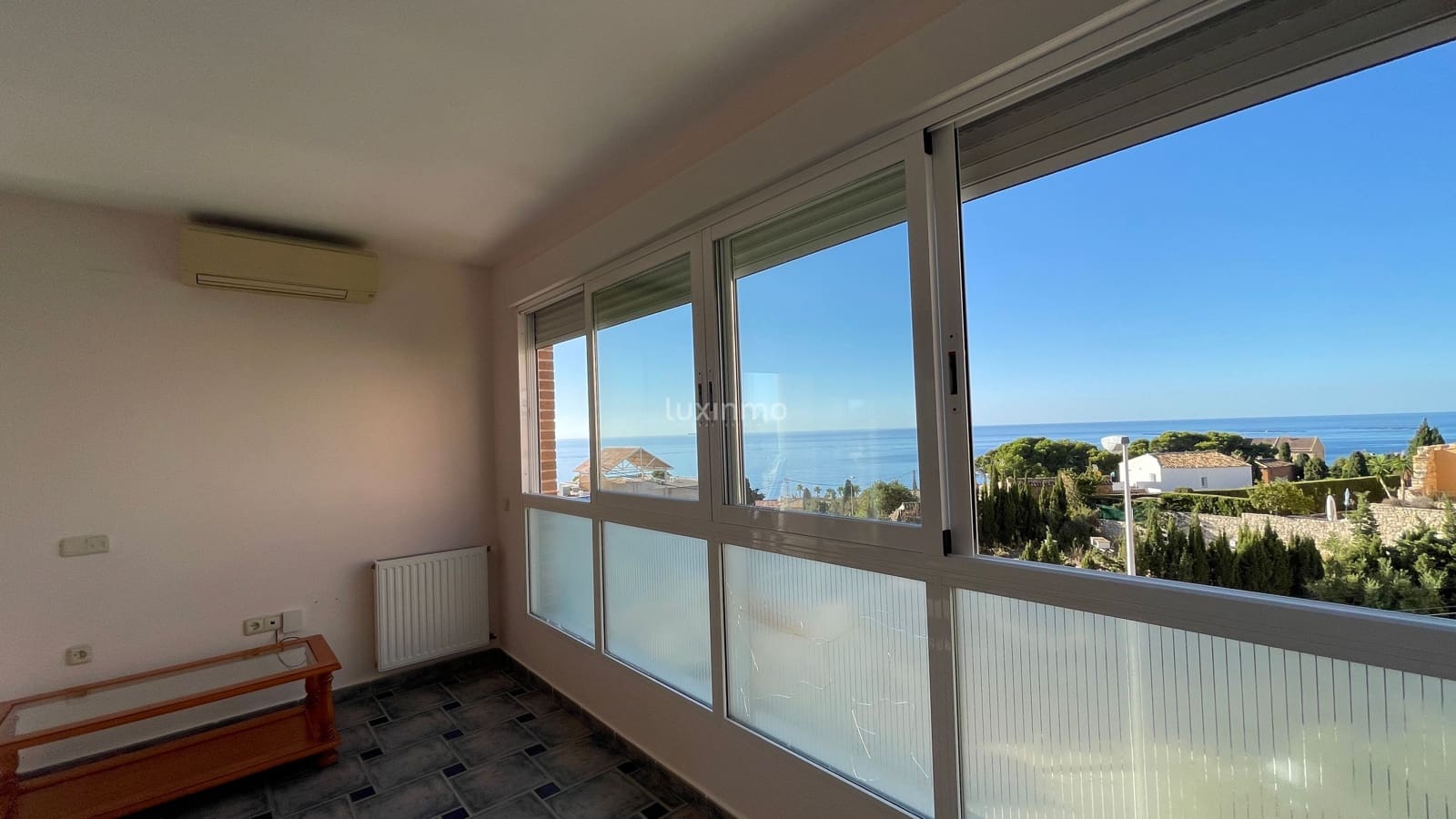 4 bedroom Apartment for rent in Calpe / Calp with pool garage - € 1,600 (Ref: 9210513)