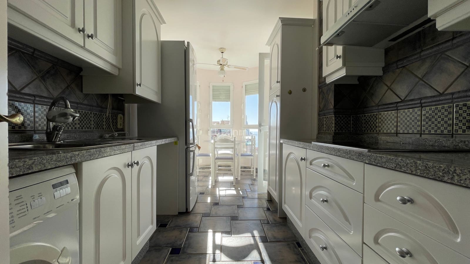 4 bedroom Apartment for rent in Calpe / Calp with pool garage - € 1,600 (Ref: 9210513)