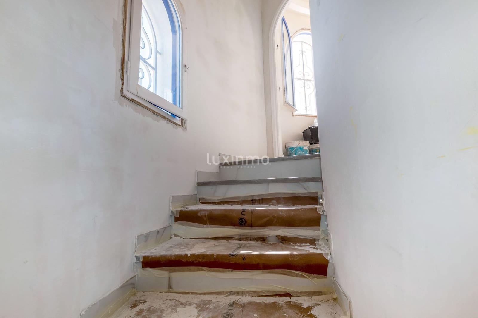 3 bedroom Villa for sale in Altea with pool garage - € 1,150,000 (Ref: 9211347)