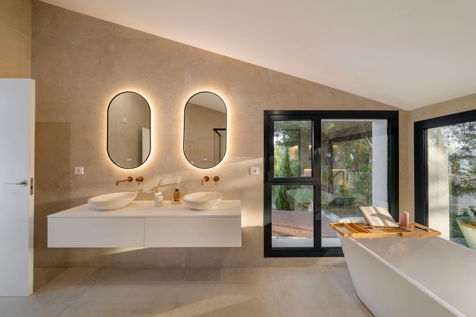 4 soverom Villa til salgs i Altea med svømmebasseng garasje - € 1 450 000 (Ref: 9216787)