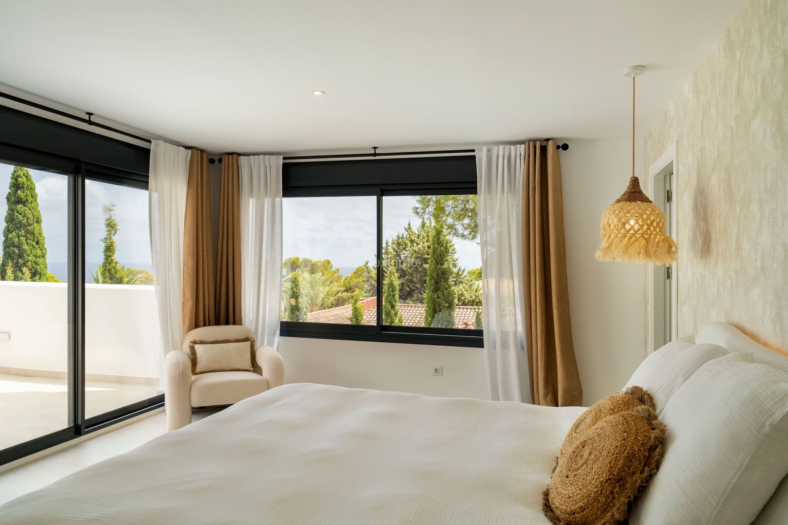 4 soverom Villa til salgs i Altea med svømmebasseng garasje - € 1 450 000 (Ref: 9216787)