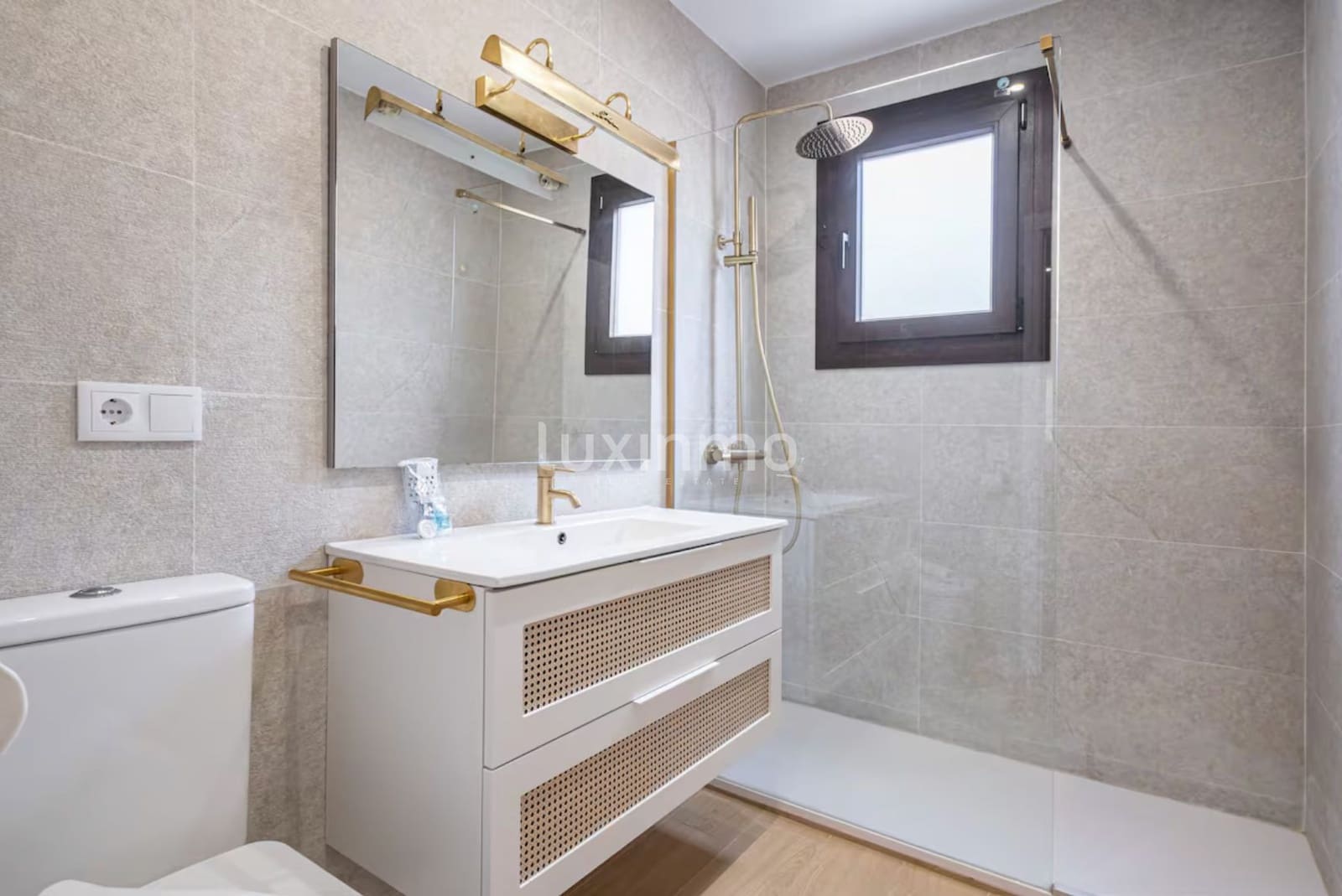 4 quarto Casa em Banda para arrendar em Benidorm - 2 750 € (Ref: 9234988)