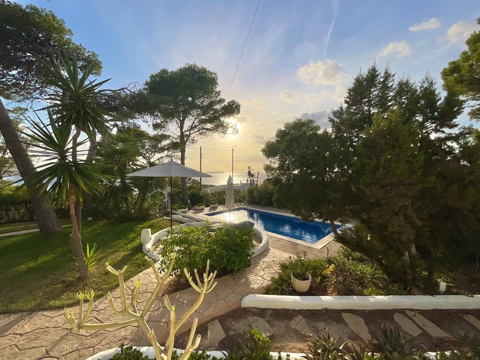 3 sypialnia Willa do wynajęcia w Sant Antoni de Portmany z basenem - 10 000 € (Ref: 9235777)