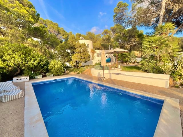 Chalet de 3 habitaciones en Sant Antoni de Portmany en alquiler con piscina - 8.000 € (Ref: 9235777)