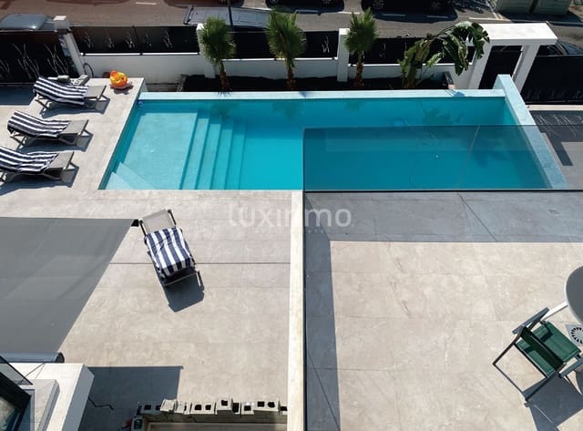 4 soverom Villa til salgs i Finestrat med svømmebasseng garasje - € 1 875 000 (Ref: 9245604)