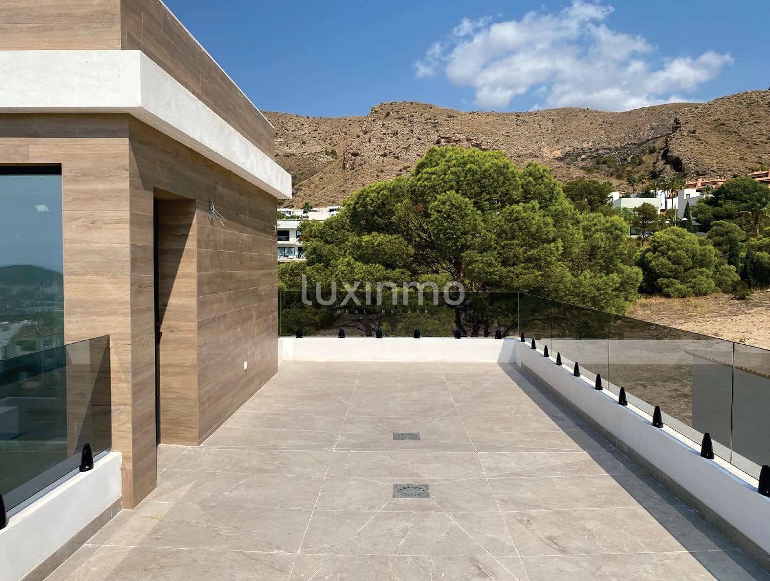 4 soverom Villa til salgs i Finestrat med svømmebasseng garasje - € 1 875 000 (Ref: 9245604)