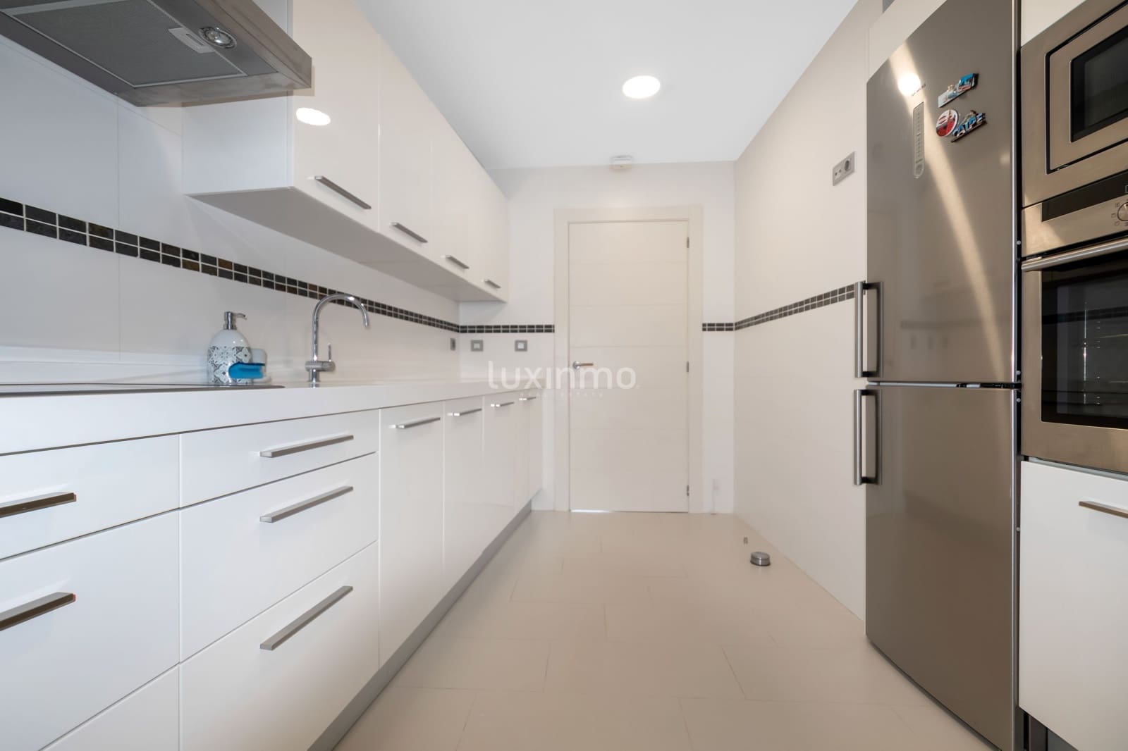 2 sovrum Lägenhet att hyra i Altea med garage - 2 950 € (Ref: 9249060)