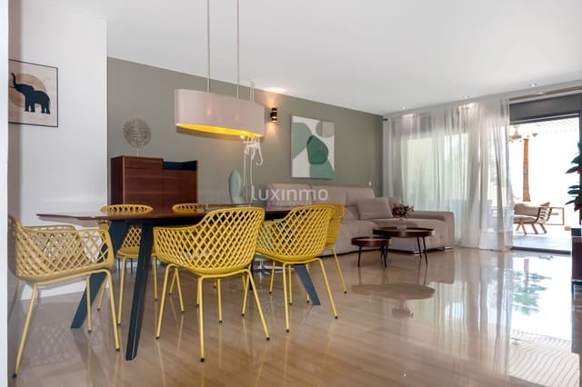 2 makuuhuone Huoneisto vuokrattavana paikassa Altea mukana 
autotalli - 2 950 € (Ref: 9249060)