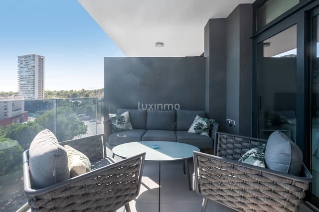 2 soverom Leilighet til leie i Benidorm med svømmebasseng garasje - € 1 800 (Ref: 9251620)