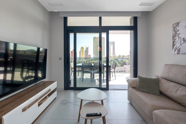 2 soverom Leilighet til leie i Benidorm med svømmebasseng garasje - € 1 800 (Ref: 9251620)