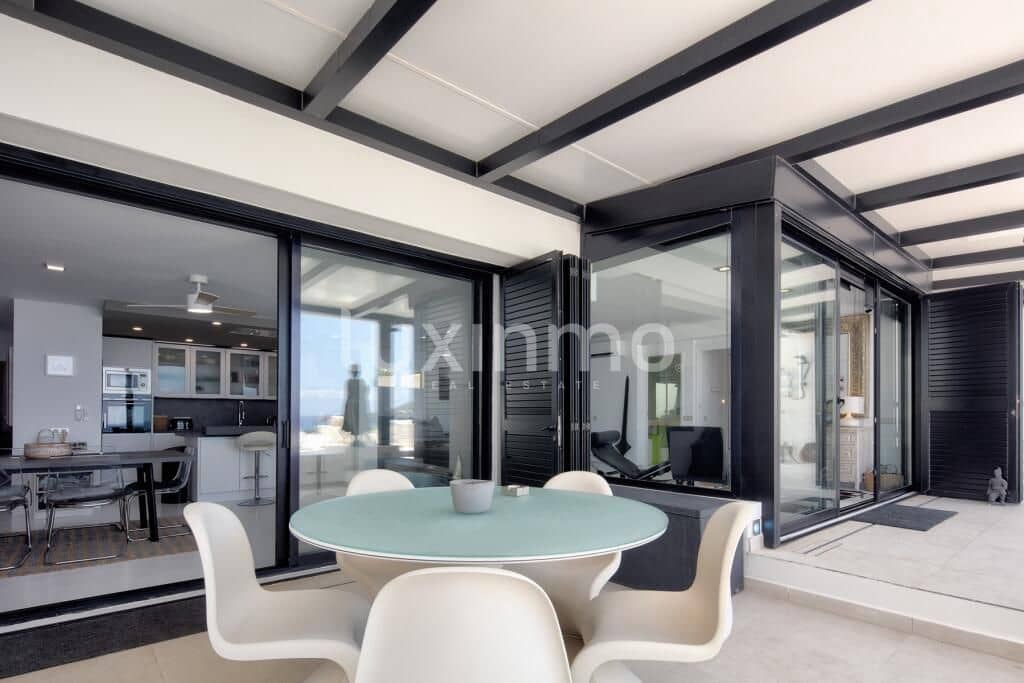 3 makuuhuone Kattohuoneisto myytävänä paikassa San Jose / Sant Josep de Sa Talaia mukana uima-altaan 
autotalli - 1 790 000 € (Ref: 9257852)