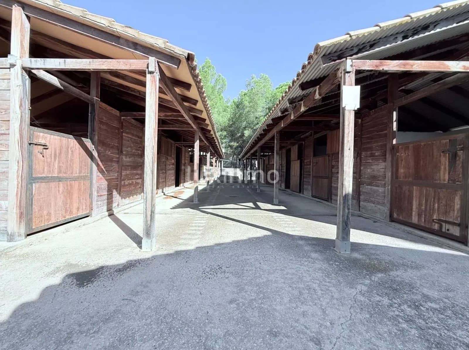 7 bedroom Villa for sale in Polop with pool garage - € 1,600,000 (Ref: 9267847)