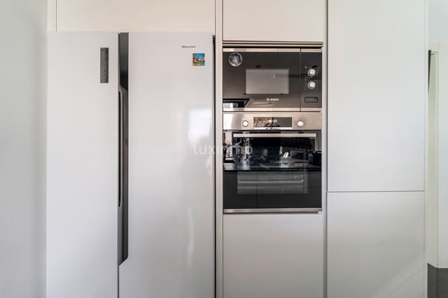 3 sovrum Villa att hyra i Finestrat med pool garage - 3 000 € (Ref: 9271558)