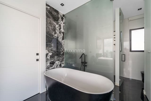 3 sovrum Villa att hyra i Finestrat med pool garage - 3 000 € (Ref: 9271558)