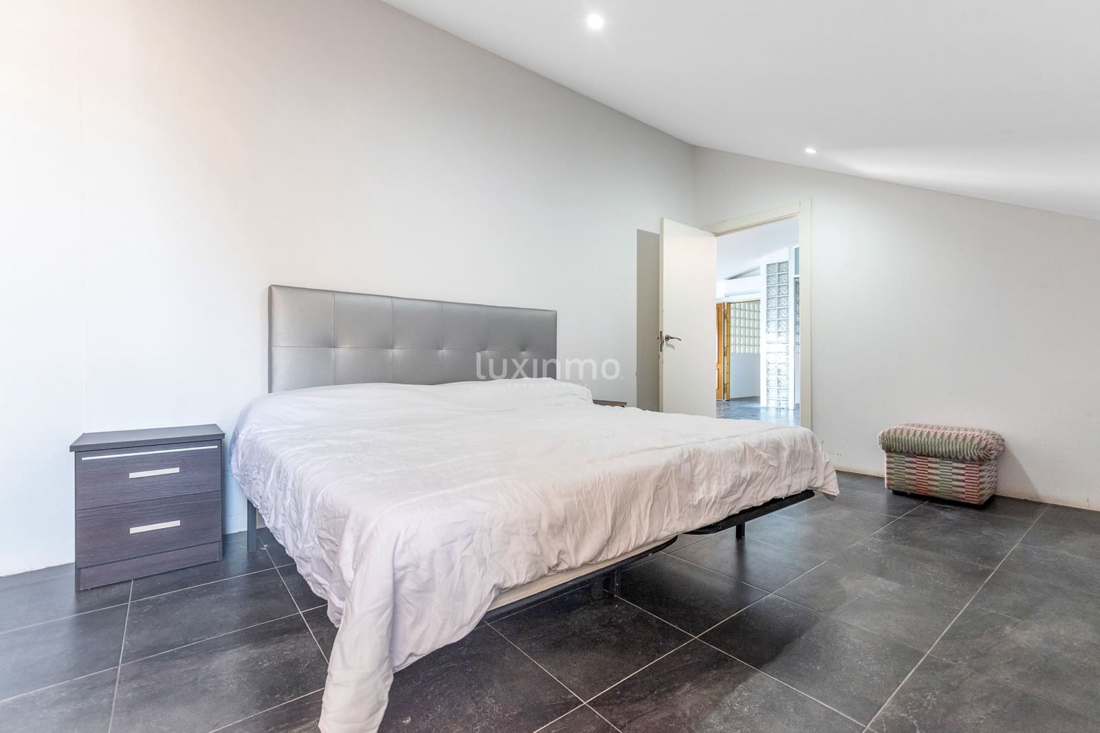 5 soverom Villa til salgs i Benidorm med svømmebasseng garasje - € 2 250 000 (Ref: 9279812)