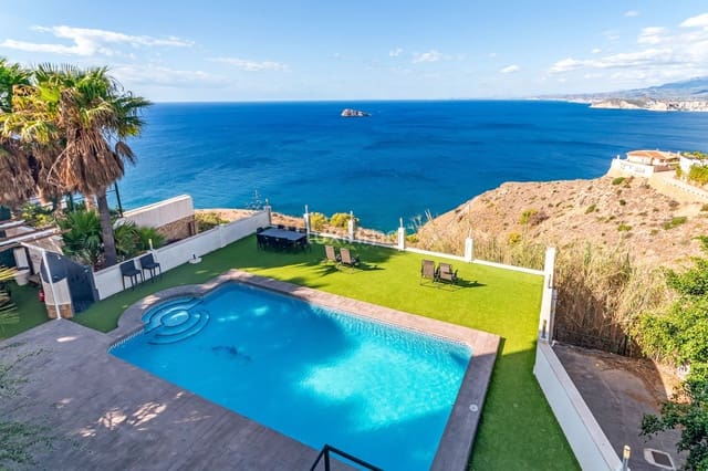 5 bedroom Villa for sale in Benidorm with pool garage - € 2,250,000 (Ref: 9279812)