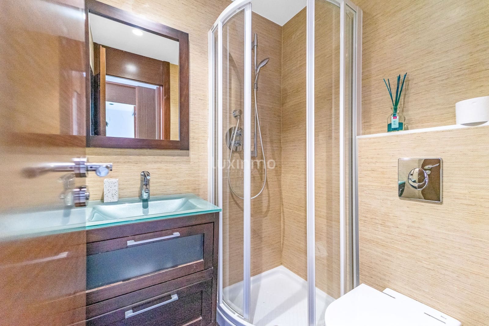 Appartement de 2 chambres à louer à Calpe / Calp avec piscine garage - 2 500 € (Ref: 9293460)