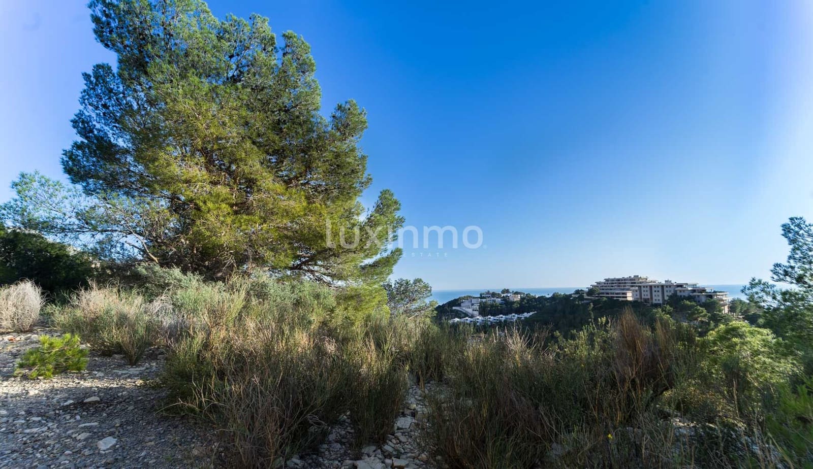Ubebygd land til salgs i Altea - € 235 000 (Ref: 9295001)