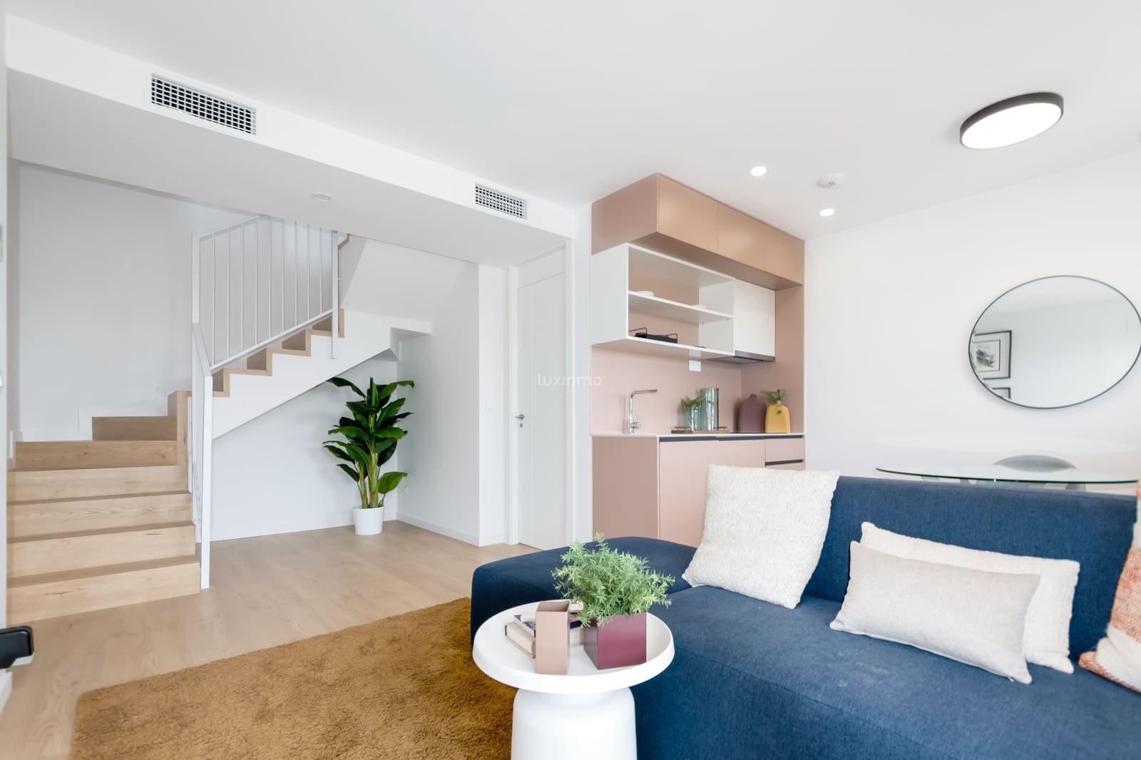 4 slaapkamer Rijtjeshuis te koop in La Nucia met zwembad garage - € 449.000 (Ref: 9296589)