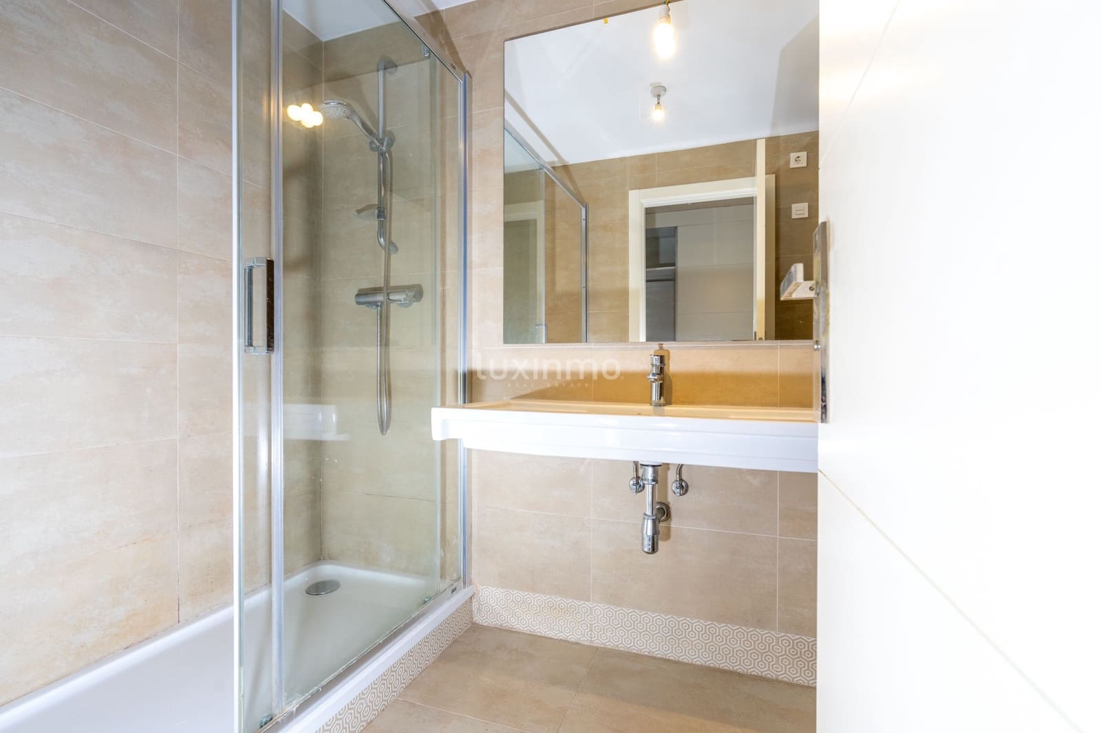 2 soverom Penthouse til salgs i Moraira med svømmebasseng garasje - € 390 000 (Ref: 9304756)