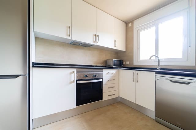 2 soverom Penthouse til salgs i Moraira, Teulada-Moraira med svømmebasseng garasje - € 390 000 (Ref: 9304756)