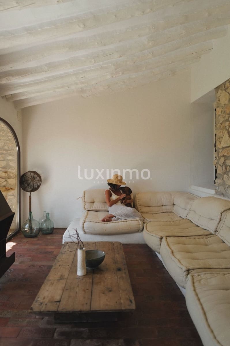 3 Zimmer Villa zu verkaufen in Parcent mit Pool - 600.000 € (Ref: 9304758)