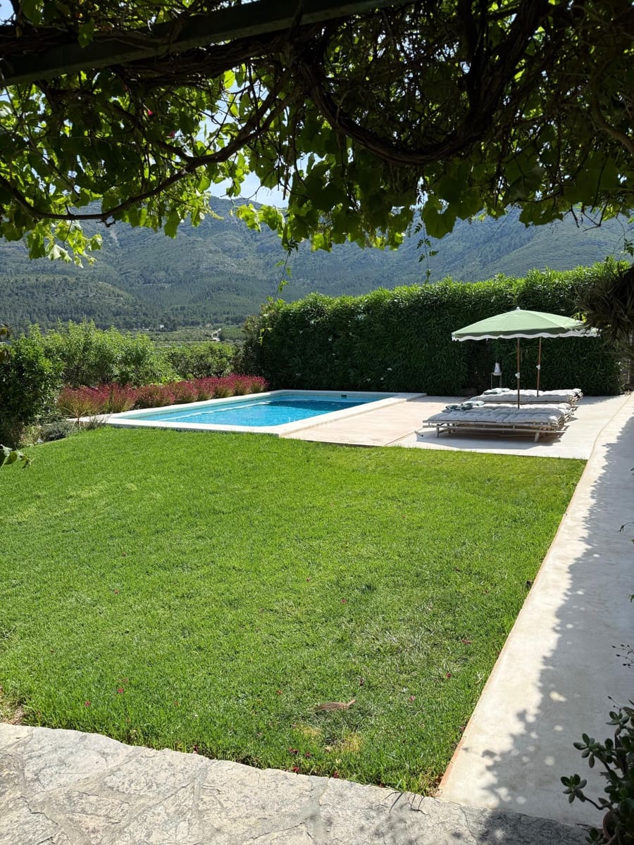 3 Zimmer Villa zu verkaufen in Parcent mit Pool - 600.000 € (Ref: 9304758)