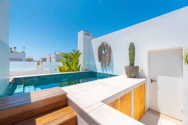 4 soveværelse Penthouse til salg i Santa Eulalia / Santa Eularia med swimmingpool garage - € 1.298.000 (Ref: 9304761)