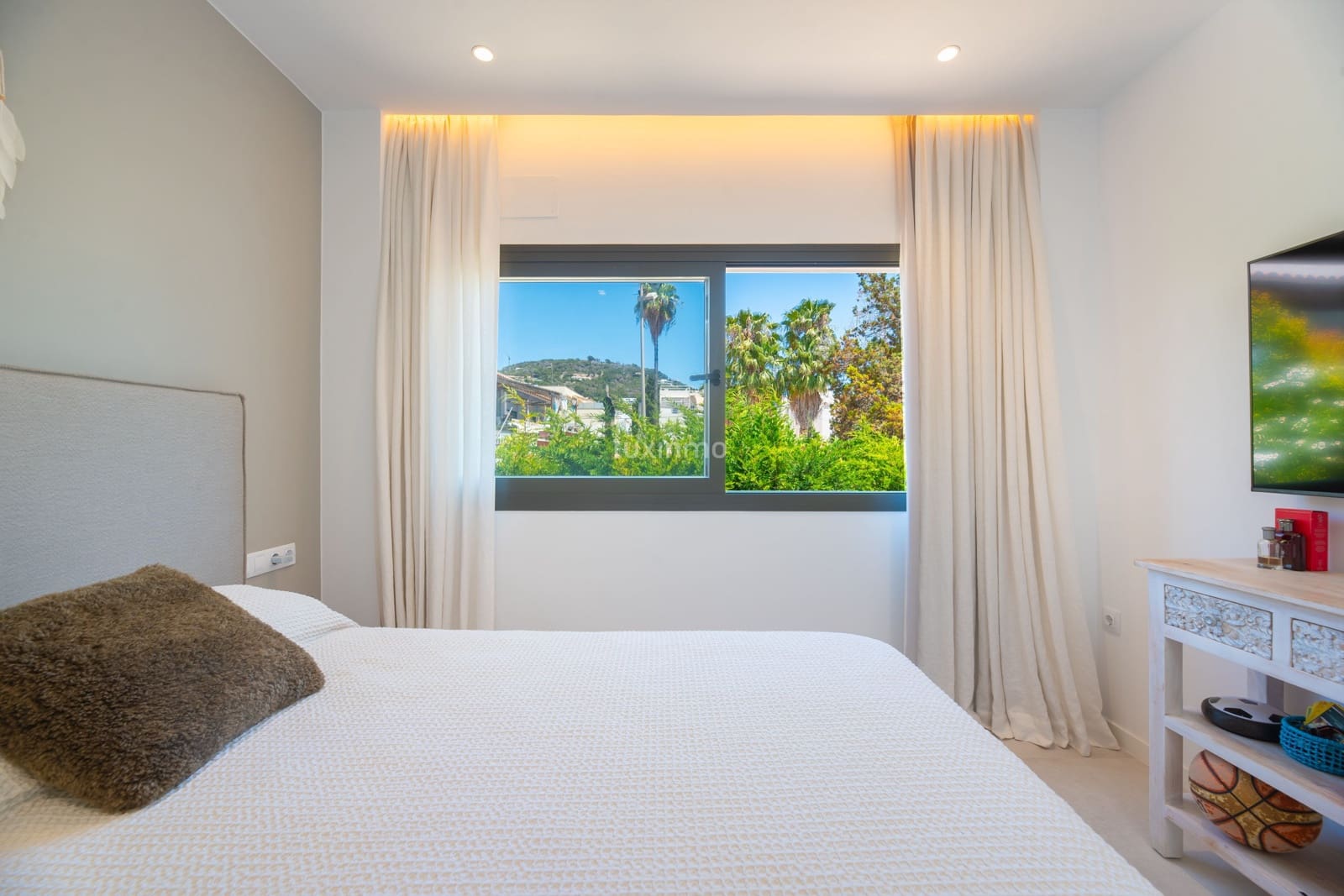 4 chambre Penthouse à vendre à Santa Eulalia / Santa Eularia avec piscine garage - 1 298 000 € (Ref: 9304761)