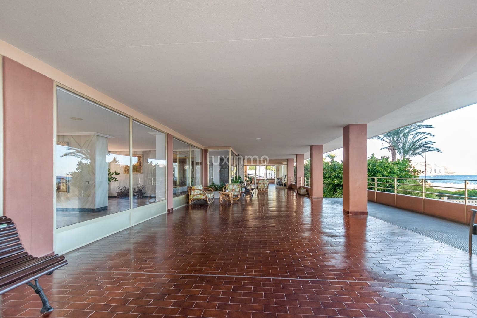 3 sovrum Lägenhet till salu i Benidorm med pool garage - 900 000 € (Ref: 9304764)