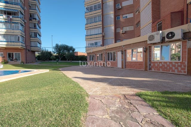 2 soverom Leilighet til salgs i Benidorm med svømmebasseng - € 255 000 (Ref: 9304770)