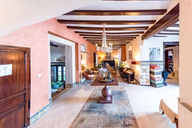 8 soverom Hus til salgs i Vall de Gallinera med svømmebasseng garasje - € 800 000 (Ref: 9304772)