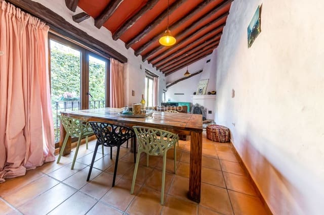 8 soverom Hus til salgs i Vall de Gallinera med svømmebasseng garasje - € 800 000 (Ref: 9304772)