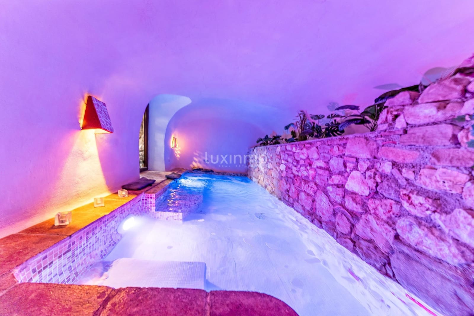 8 soverom Hus til salgs i Vall de Gallinera med svømmebasseng garasje - € 800 000 (Ref: 9304772)