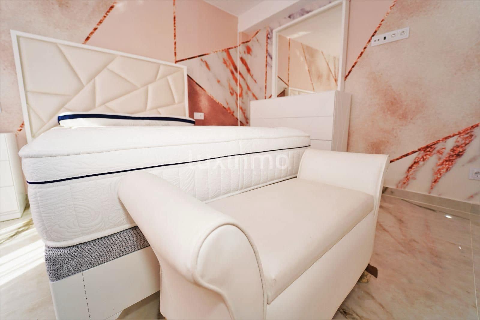 6 chambre Villa/Maison à vendre à La Nucia avec piscine - 625 000 € (Ref: 9304773)