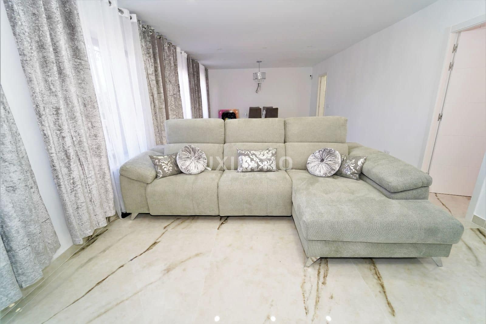 6 chambre Villa/Maison à vendre à La Nucia avec piscine - 625 000 € (Ref: 9304773)