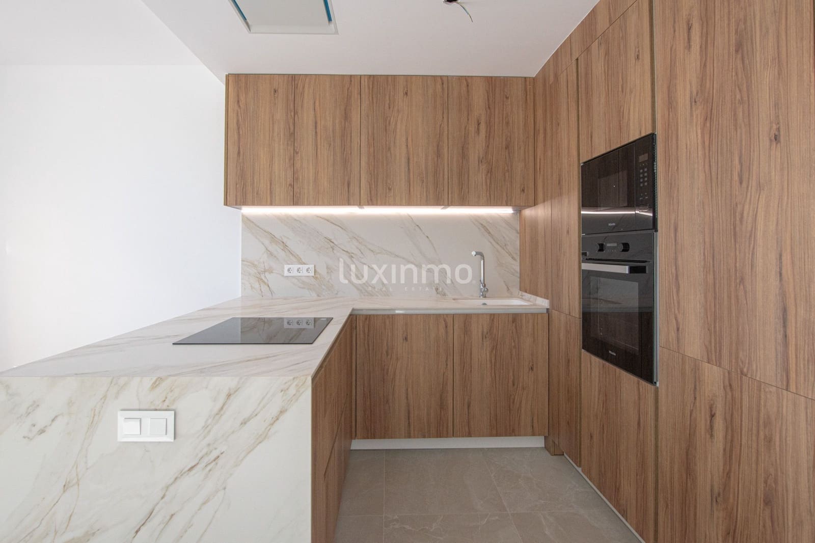 3 sovrum Lägenhet till salu i Calpe / Calp med pool garage - 550 000 € (Ref: 9304774)