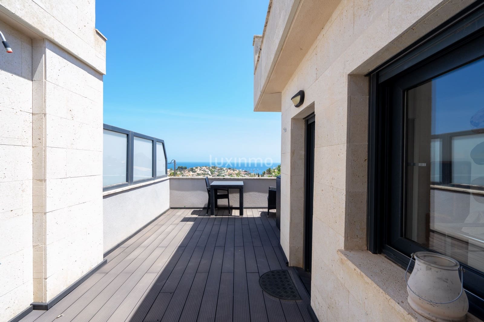 3 soverom Rekkehus til salgs i Calpe / Calp med svømmebasseng garasje - € 520 000 (Ref: 9304793)