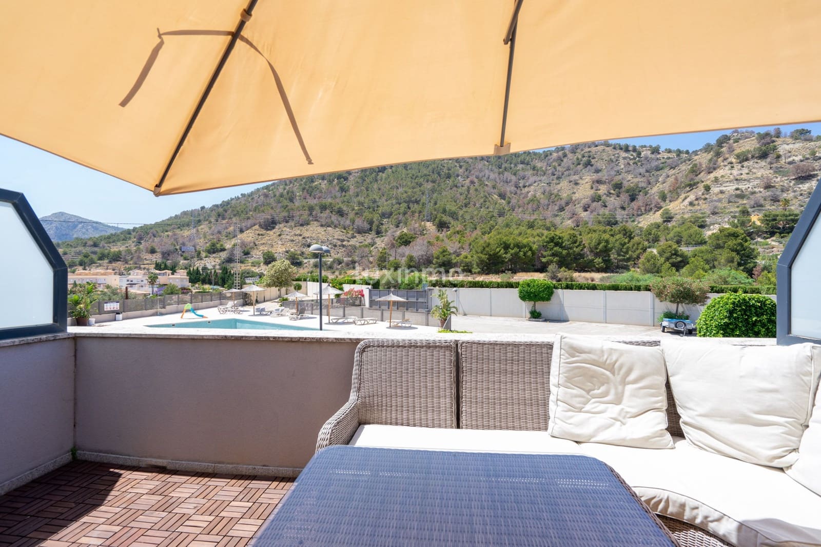 3 soverom Rekkehus til salgs i Calpe / Calp med svømmebasseng garasje - € 520 000 (Ref: 9304793)